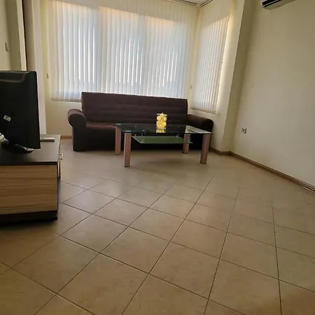 Apartment Stanny Court